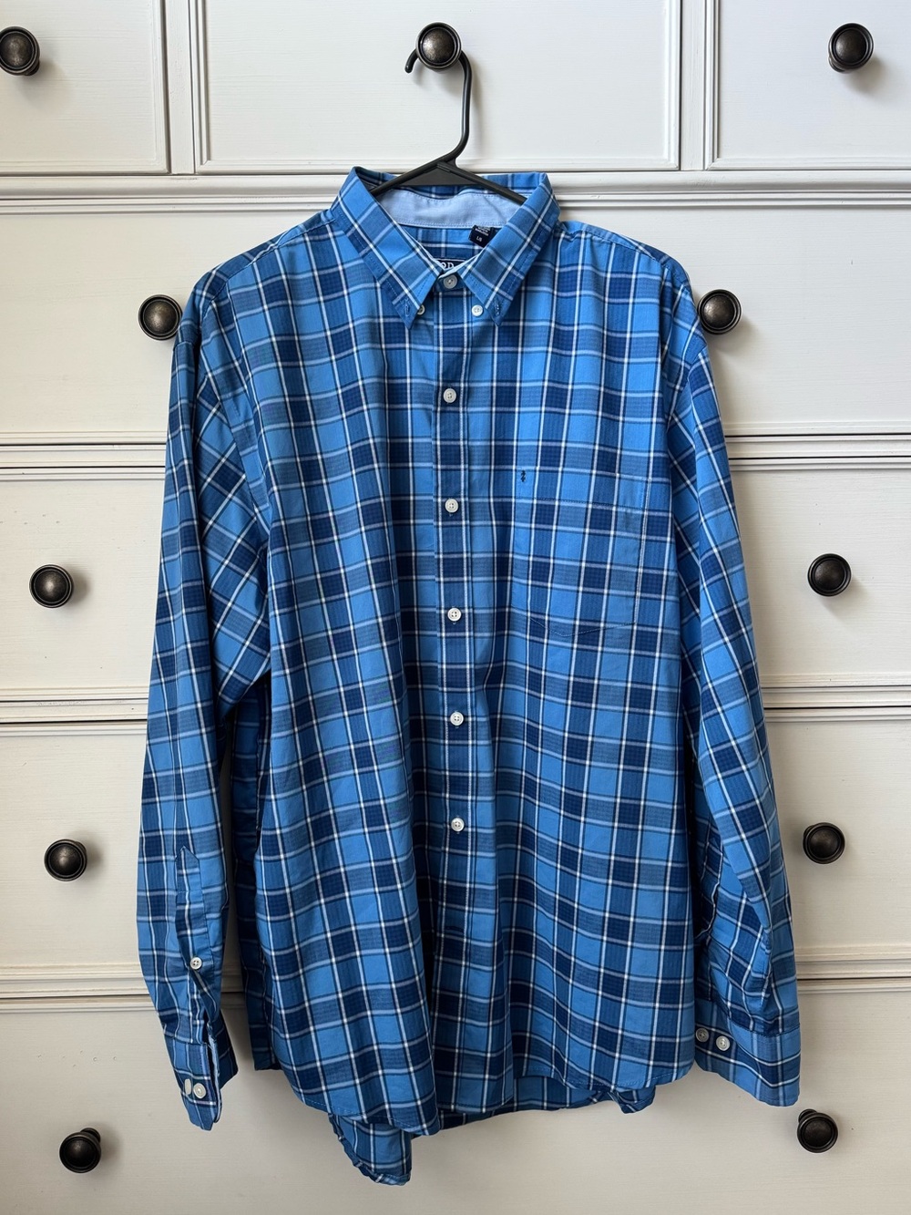 Izod Men’s Blue Plaid Button-Down Shirt